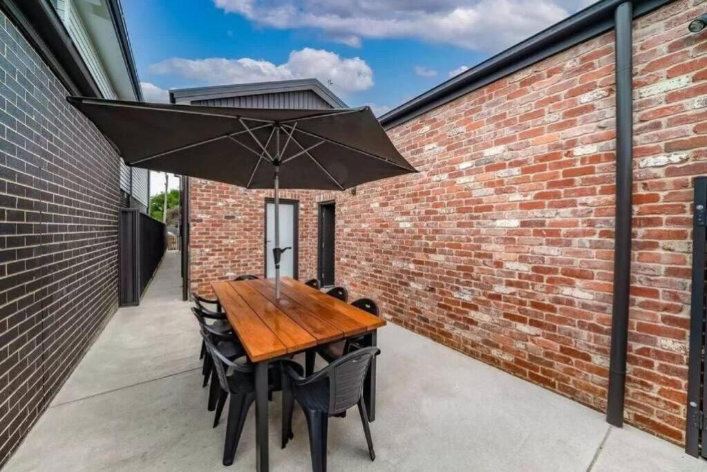 Stylish Stay 4Br Central Wagga Wagga Wagga Exterior photo